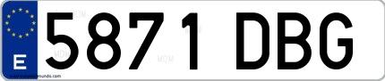Ejemplo de matrícula española 5871 DBG
