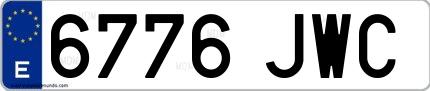 Ejemplo de matrícula española 6776 JWC