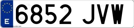 Ejemplo de matrícula española 6852 JVW