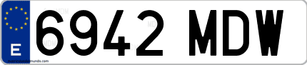 Ejemplo de matrícula de coche ordinaria 6942 MDW