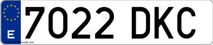 Ejemplo de matrícula de coche ordinaria 7022 DKC