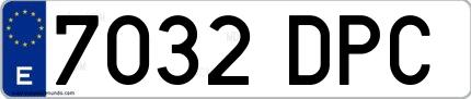 Ejemplo de matrícula española 7032 DPC