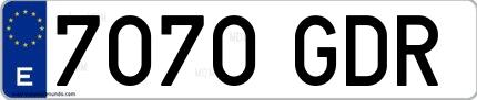 Ejemplo de matrícula española 7070 GDR
