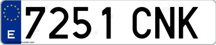 Ejemplo de matrícula española 7251 CNK