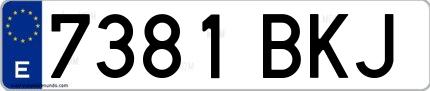 Ejemplo de matrícula española 7381 BKJ
