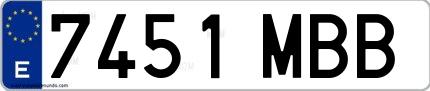 Ejemplo de matrícula española 7451 MBB