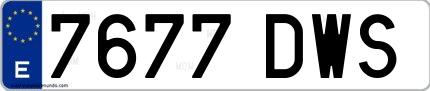 Ejemplo de matrícula española 7677 DWS