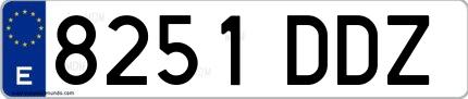 Ejemplo de matrícula española 8251 DDZ