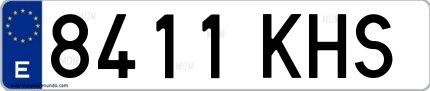 Ejemplo de matrícula española 8411 KHS