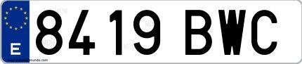 Ejemplo de matrícula española 8419 BWC