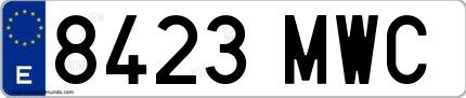 Ejemplo de matrícula española 8423 MWC