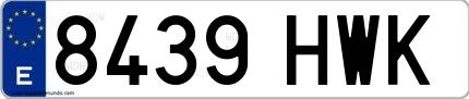 Ejemplo de matrícula española 8439 HWK