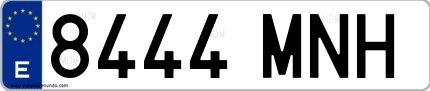 Ejemplo de matrícula española 8444 MNH