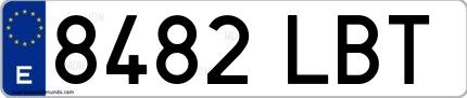 Ejemplo de matrícula española 8482 LBT