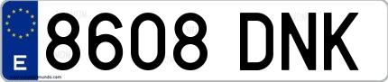 Ejemplo de matrícula española 8608 DNK