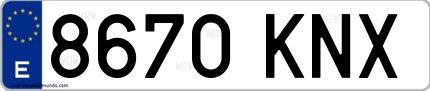 Ejemplo de matrícula española 8670 KNX