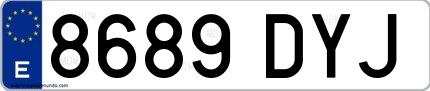 Ejemplo de matrícula española 8689 DYJ