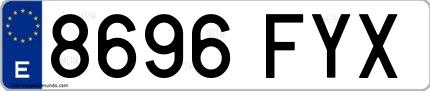 Ejemplo de matrícula española 8696 FYX