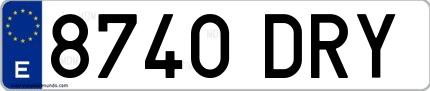 Ejemplo de matrícula española 8740 DRY