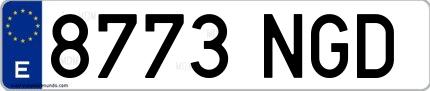 Ejemplo de matrícula española 8773 NGD