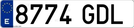 Ejemplo de matrícula española 8774 GDL