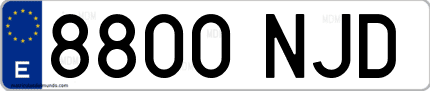 Ejemplo de matrícula de coche ordinaria 8800 NJD