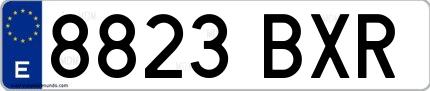 Ejemplo de matrícula española 8823 BXR