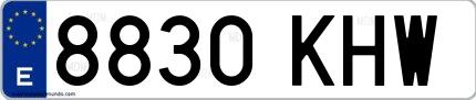 Ejemplo de matrícula española 8830 KHW