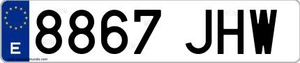 Ejemplo de matrícula española 8867 JHW