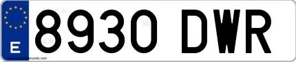 Ejemplo de matrícula española 8930 DWR