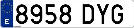 Ejemplo de matrícula española 8958 DYG