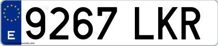 Ejemplo de matrícula española 9267 LKR