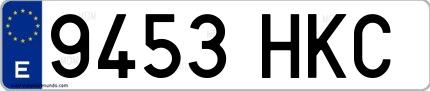 Ejemplo de matrícula española 9453 HKC