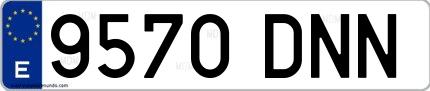 Ejemplo de matrícula española 9570 DNN