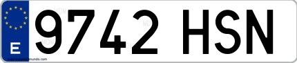 Ejemplo de matrícula española 9742 HSN