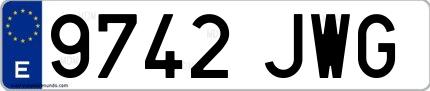 Ejemplo de matrícula española 9742 JWG