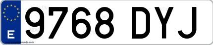 Ejemplo de matrícula española 9768 DYJ