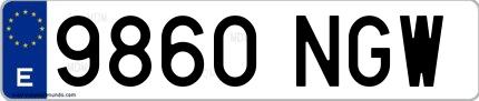 Ejemplo de matrícula española 9860 NGW