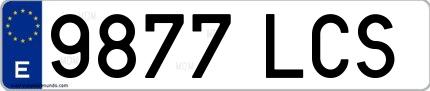 Ejemplo de matrícula española 9877 LCS