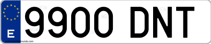 Ejemplo de matrícula de coche ordinaria 9900 DNT