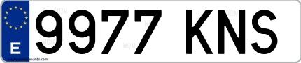 Ejemplo de matrícula española 9977 KNS