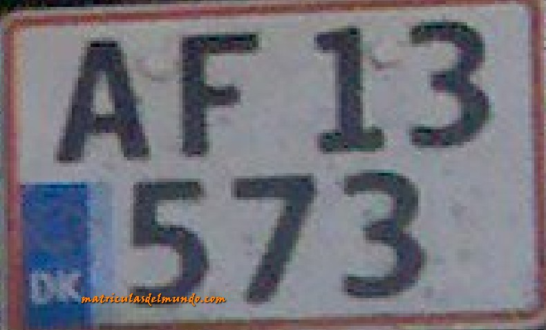 updated Danish license plate with red and white band