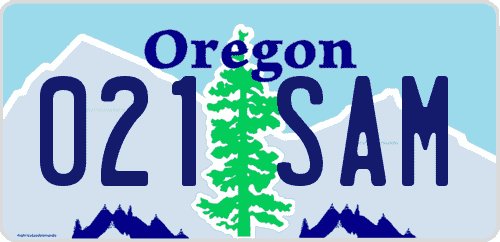 Matrícula americana de coche de Oregón con árbol abeto de fondo y montañas