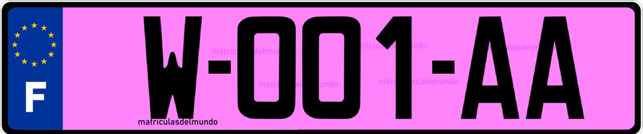 Matrícula de coche de concesionario de Francia comenzando por W y fondo rosa