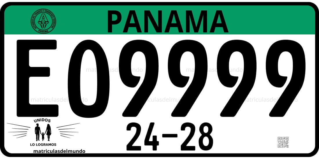 Panama vehicle license plate 2028 with green band and slogan Unidos lo logramos